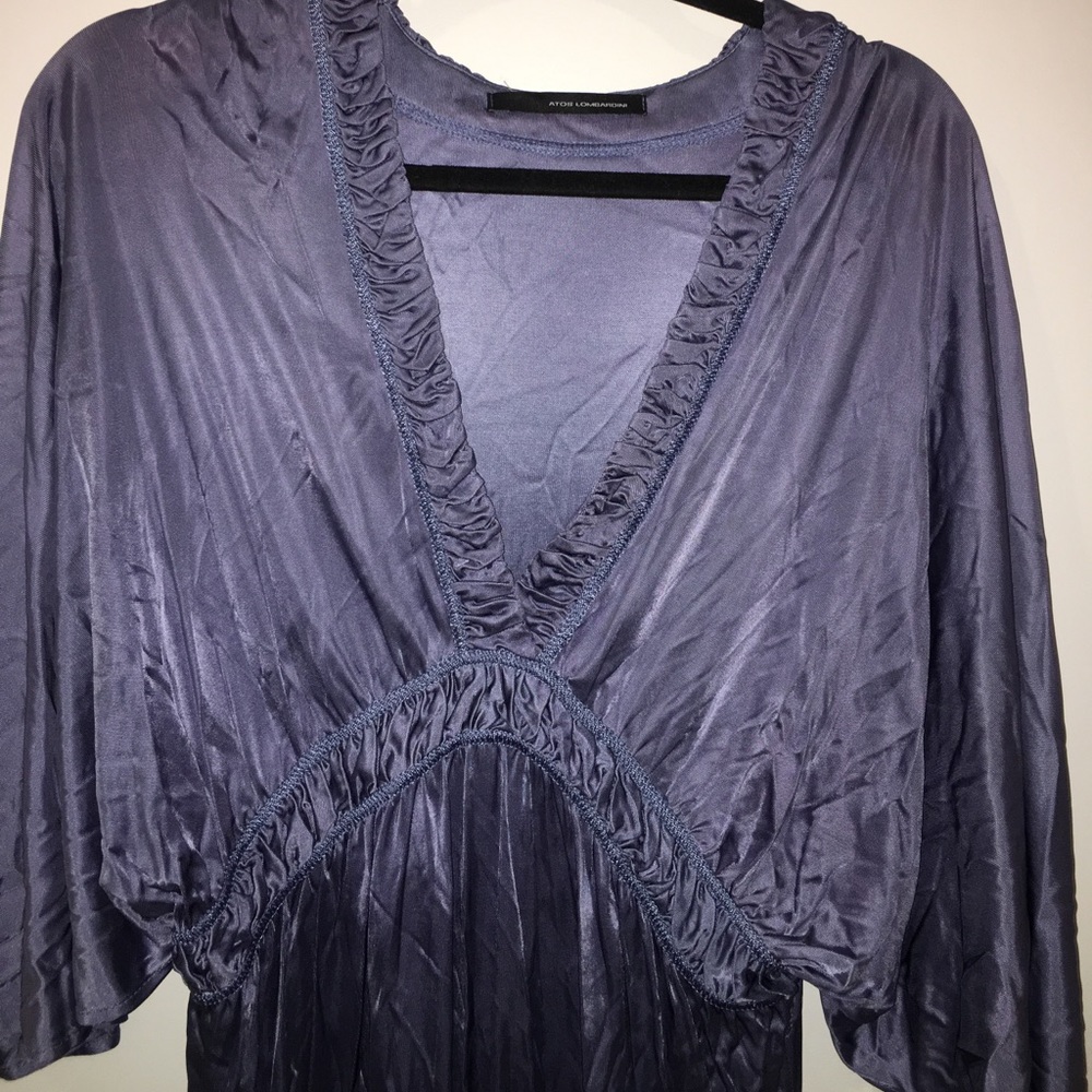 Dress - Picture 2 of 5